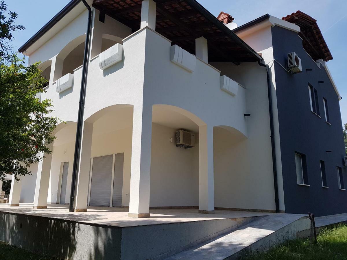 Villa Iva Медулин Екстериор снимка