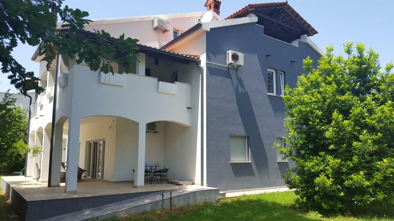 Villa Iva Медулин Екстериор снимка